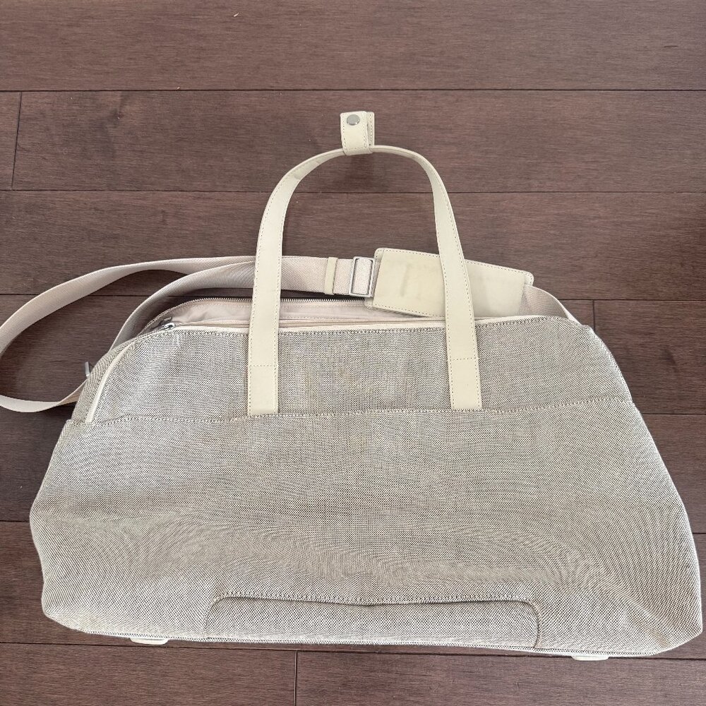 Away Weekender Bag in Detour Canvas Tan (special edition color)